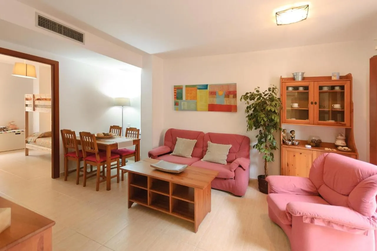 Centric Apartment With Parking 3 トッサ・デ・マール 0*,